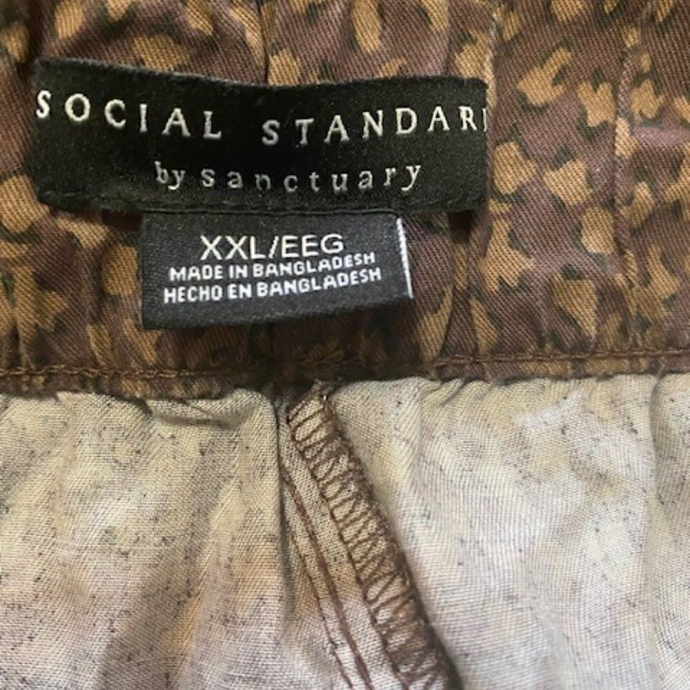 Social Standard by Sanctuary Boardwalk Racing Leopard Taupe, size XXL - Picture 3 of 3